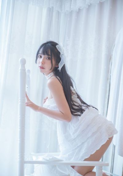 岳彩晶