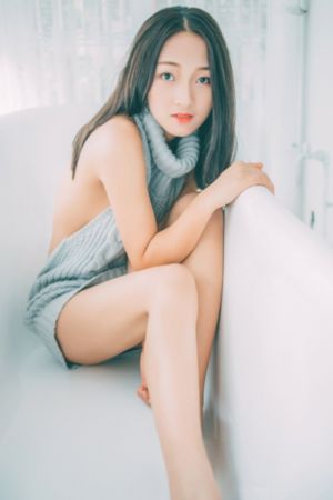 大沢佑香